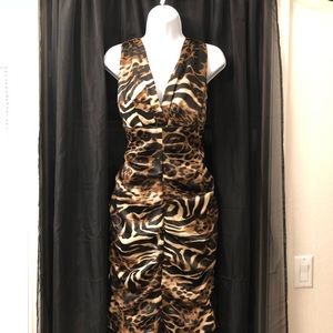 Leopard print tight dress with ruffles